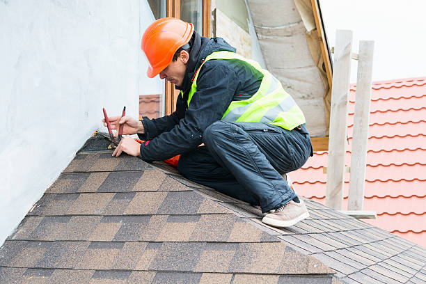 Best Flat Roof Repair Services  in Flomaton, AL